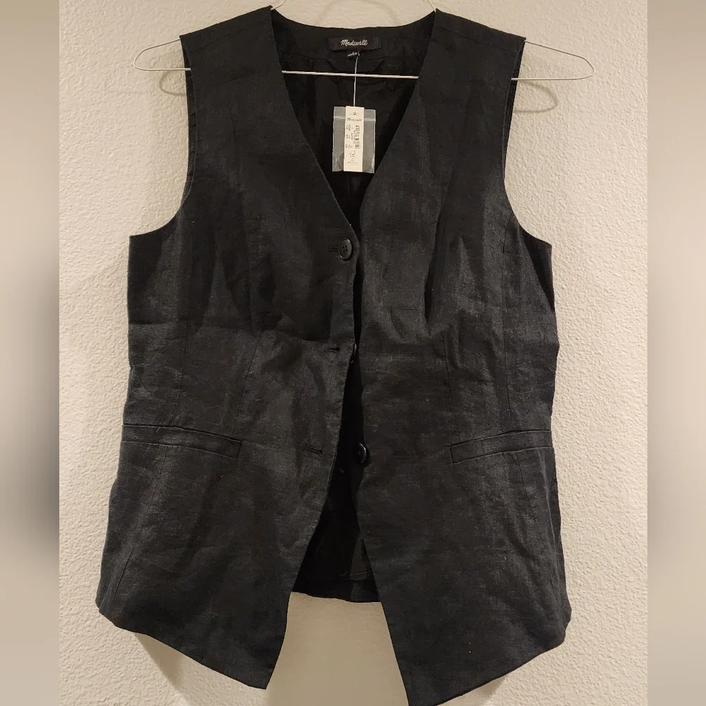 Madewell Black Vest - Picture 2 of 5